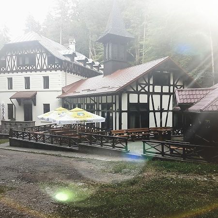 Hotel Stavilar Sinaia Esterno foto