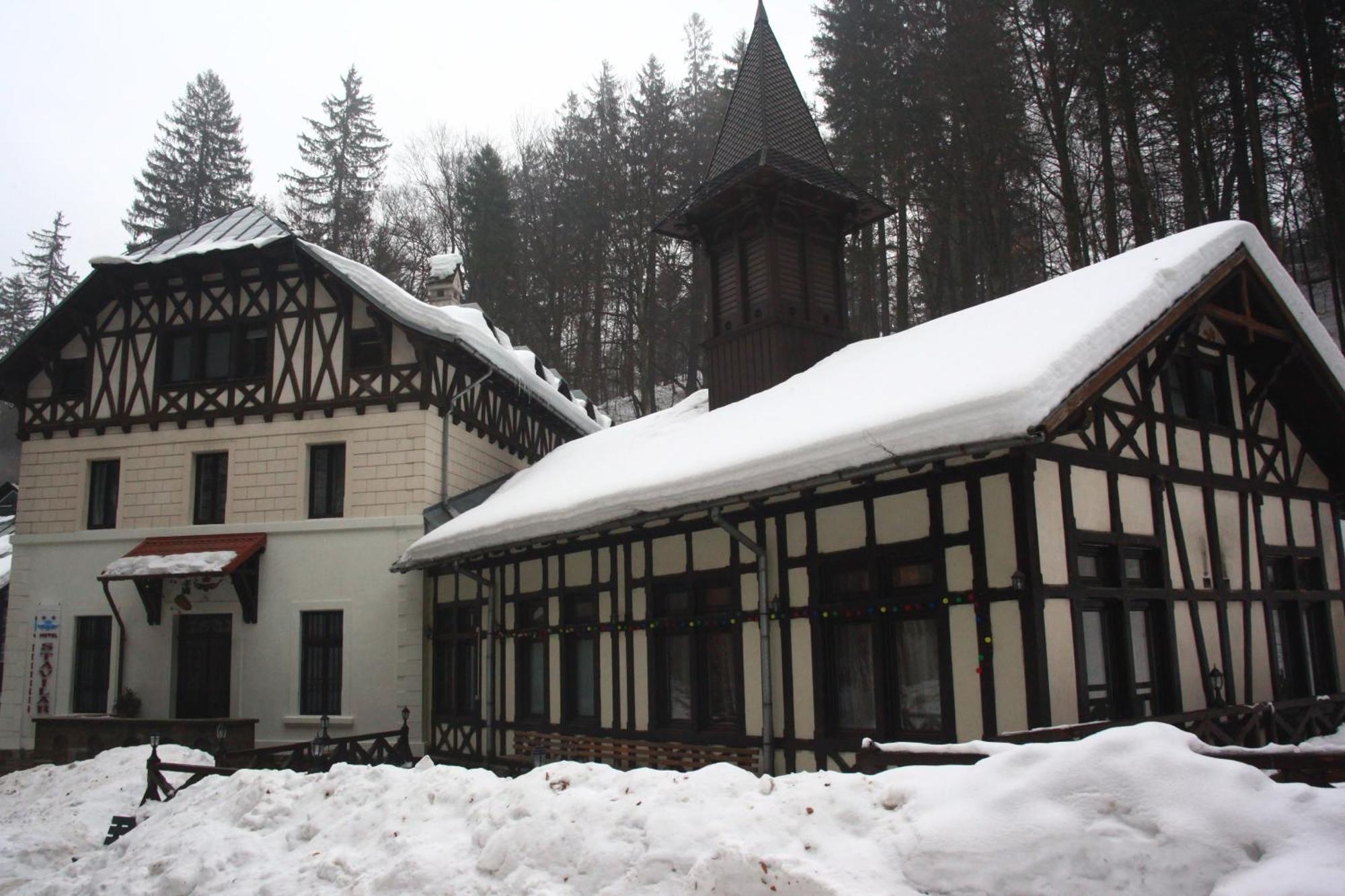 Hotel Stavilar Sinaia Esterno foto